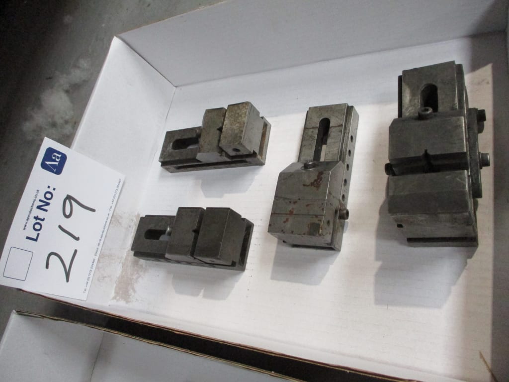 219-2.jpg