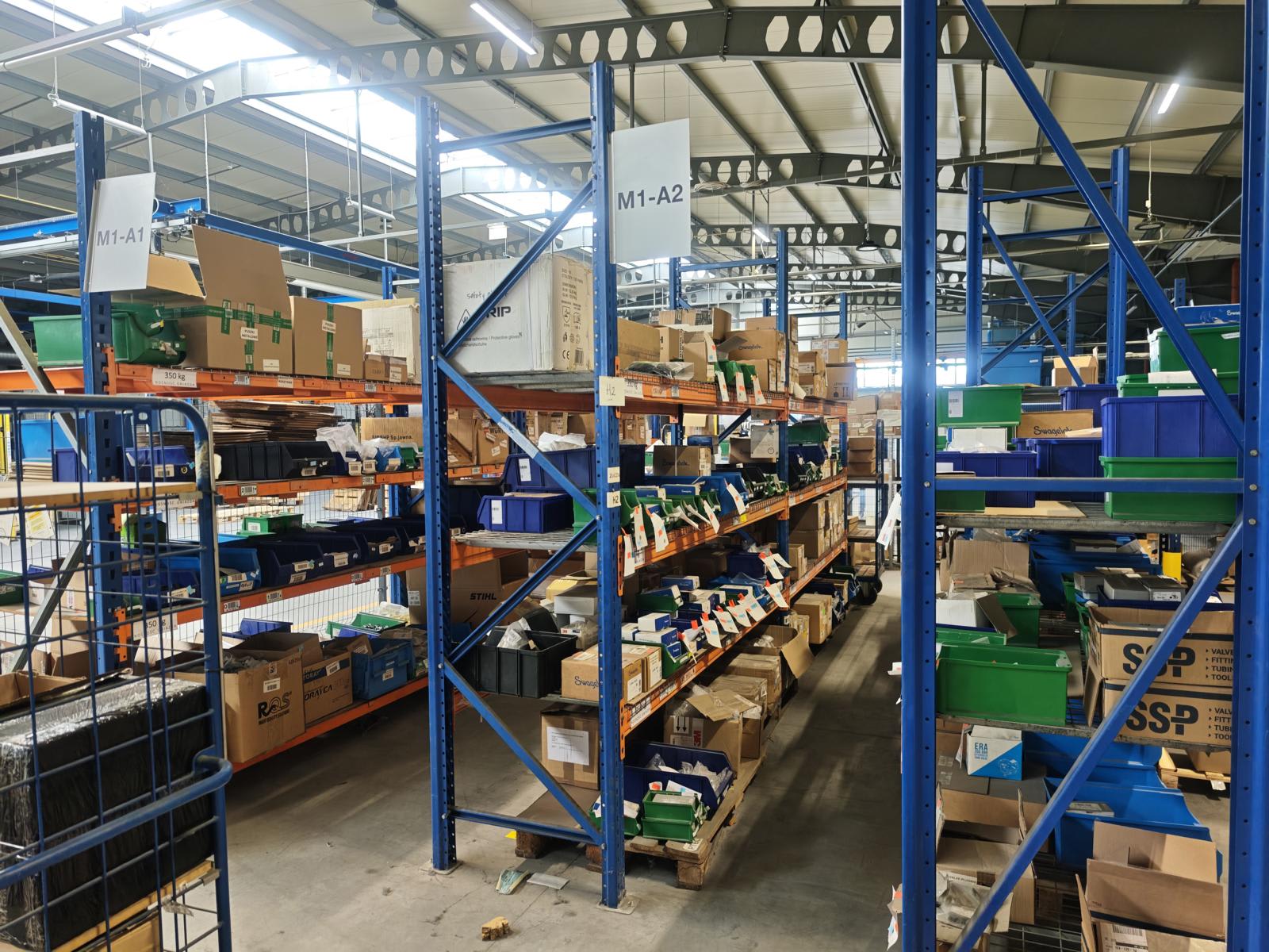 Storage racking