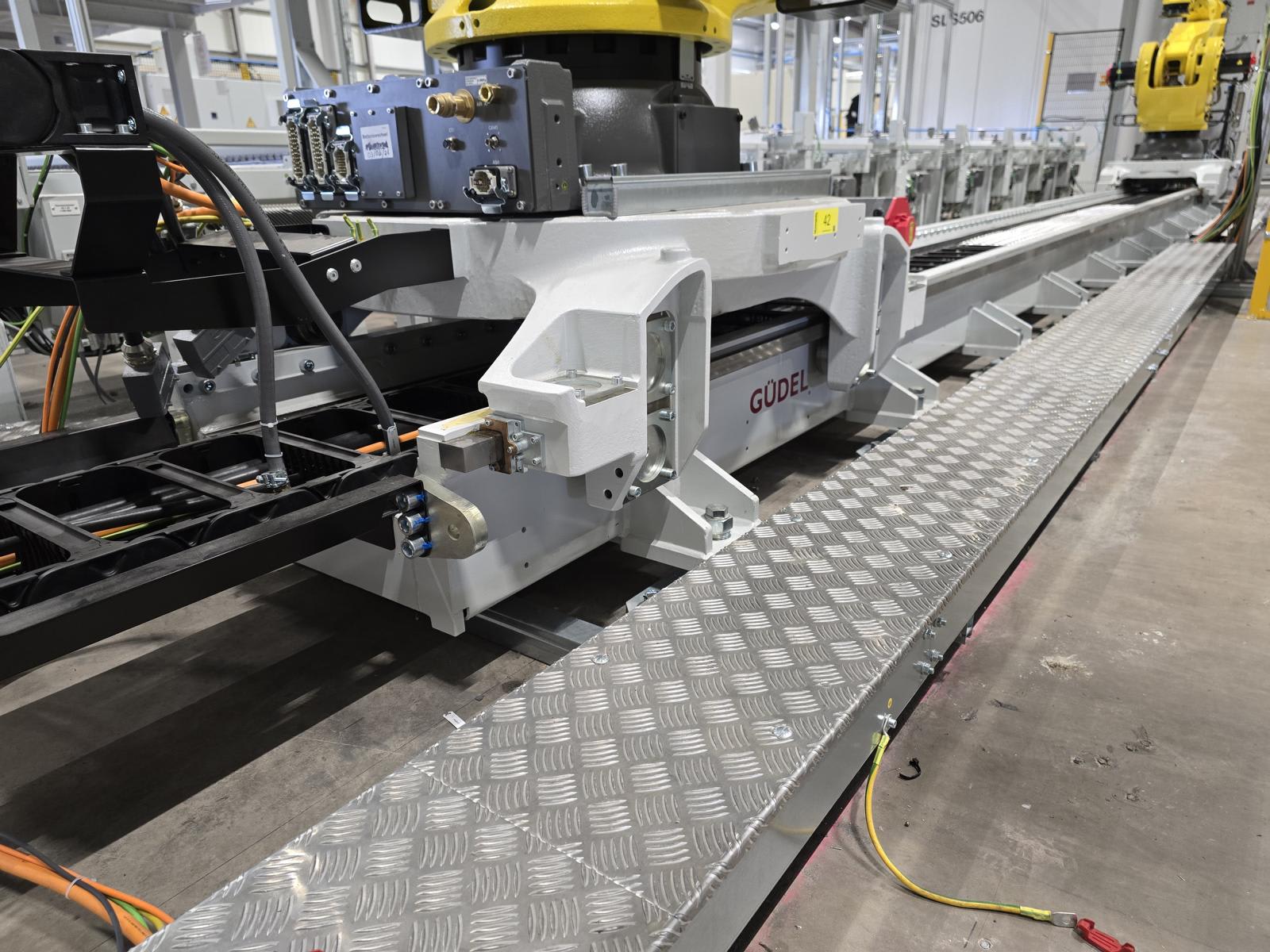 Robot linear axis (7th axis) GÜDEL
