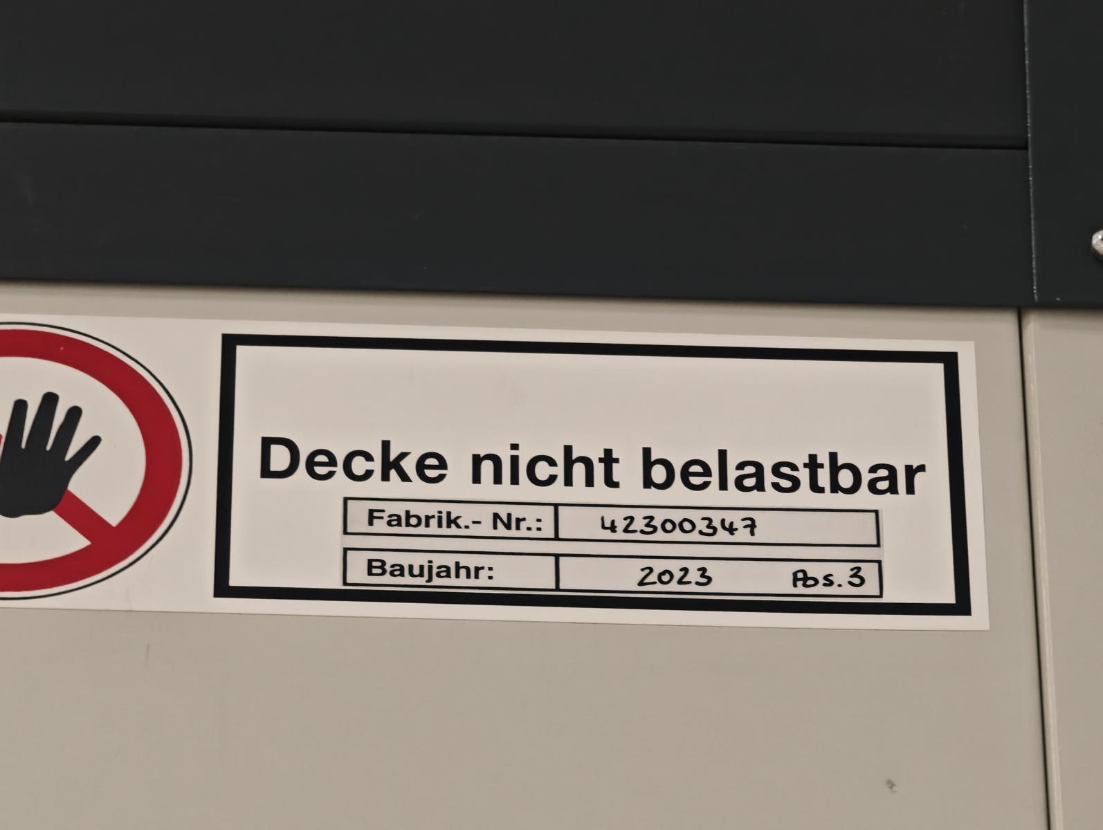 3010103_08.jpg