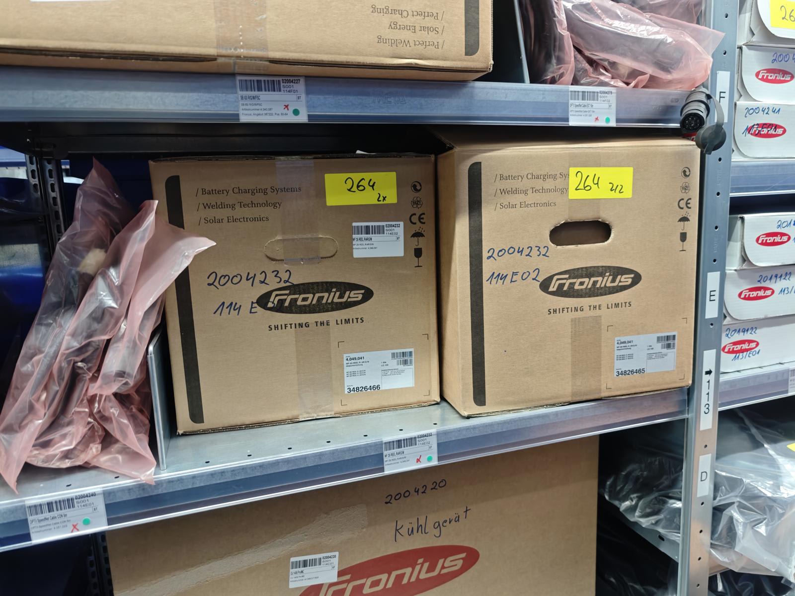 Wire feed units FRONIUS WF25i REEL R/4R/G/W