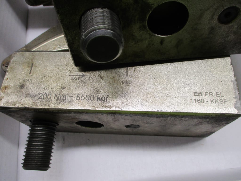 256-1.jpg