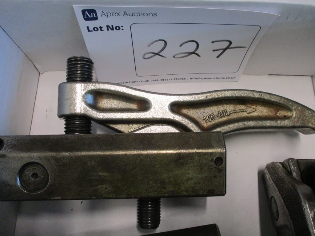 227-1.jpg