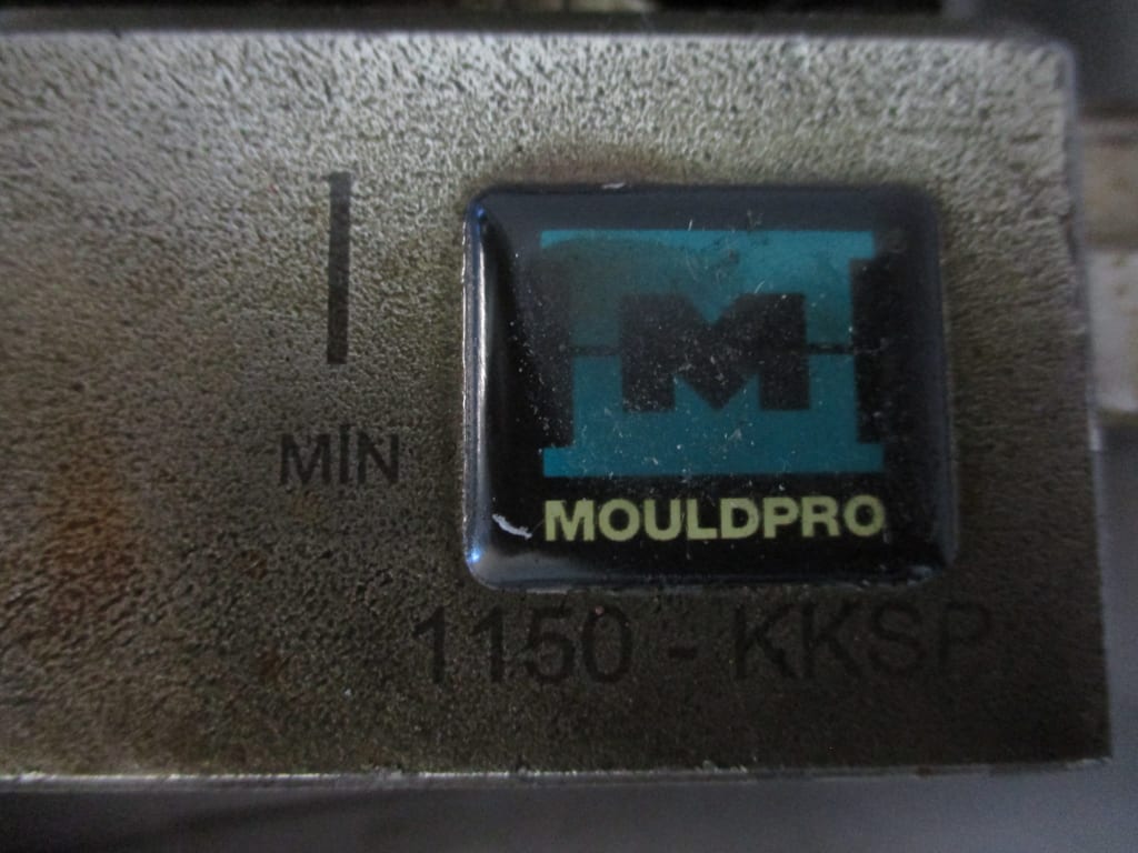 233-1.jpg