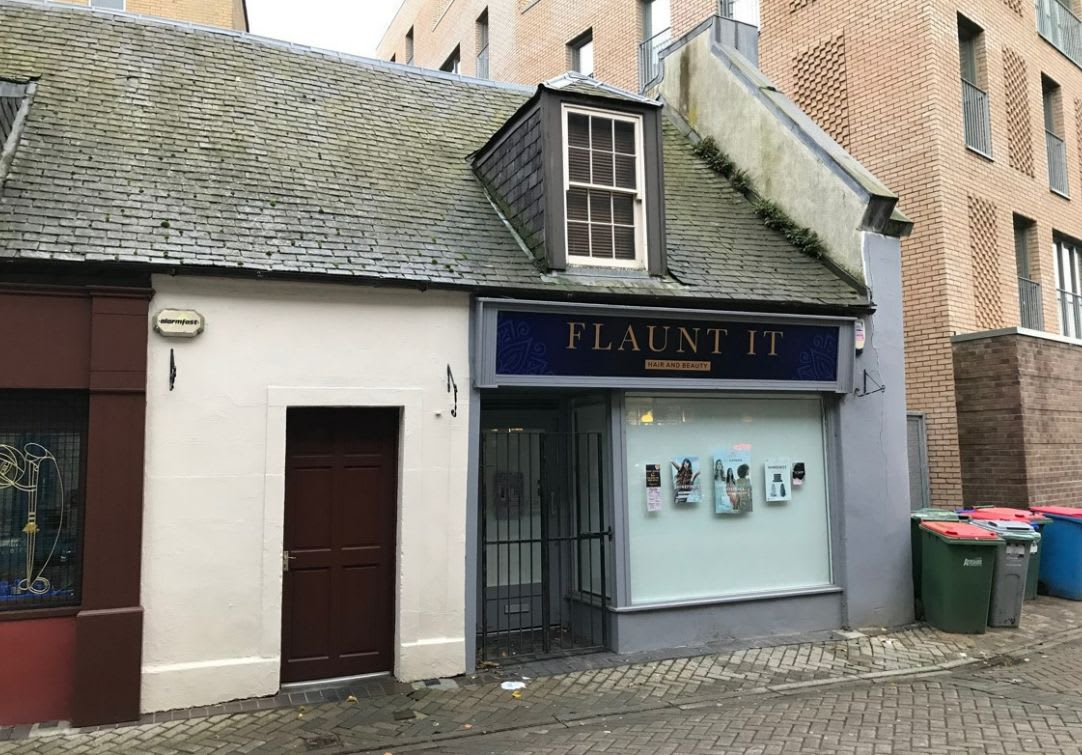 25 Carrick St, Ayr KA7 1NS
