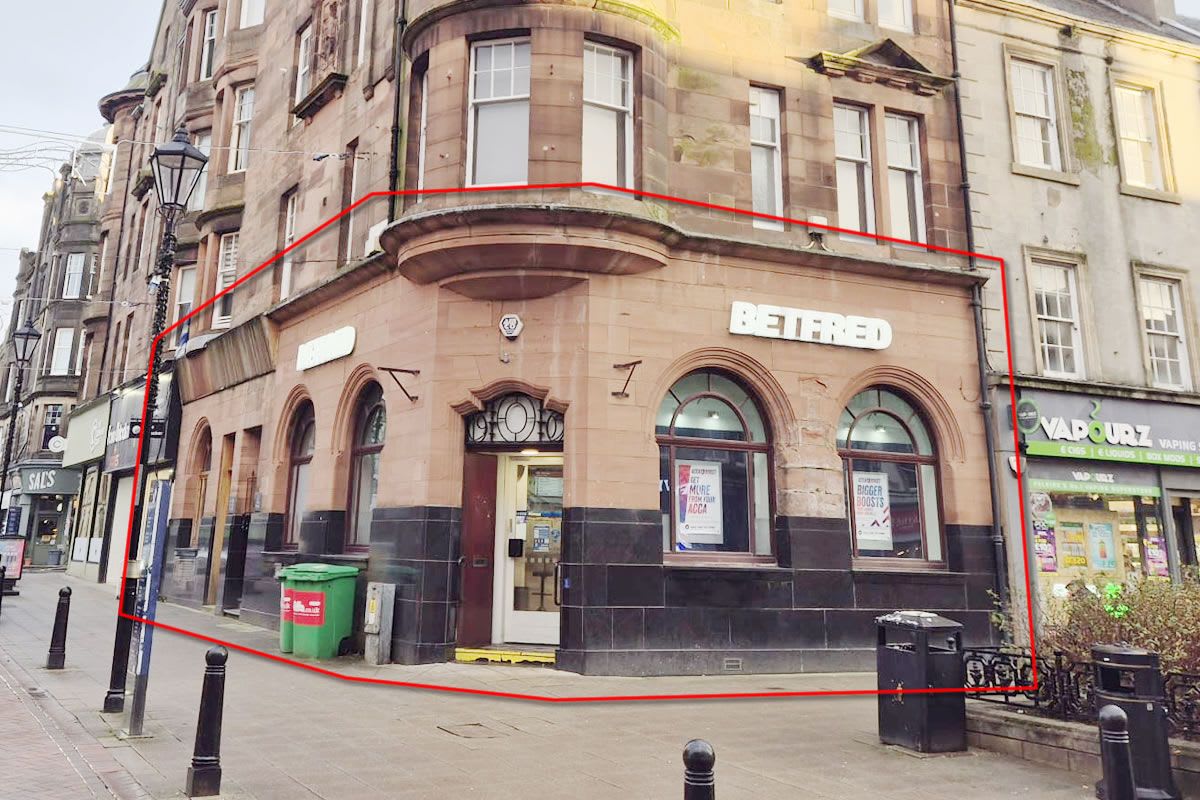 98 High St, Falkirk FK1 1ED