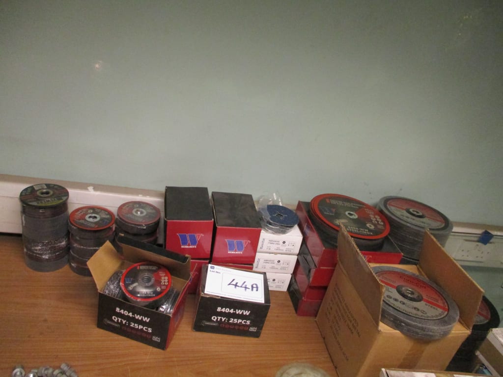 44A.jpg