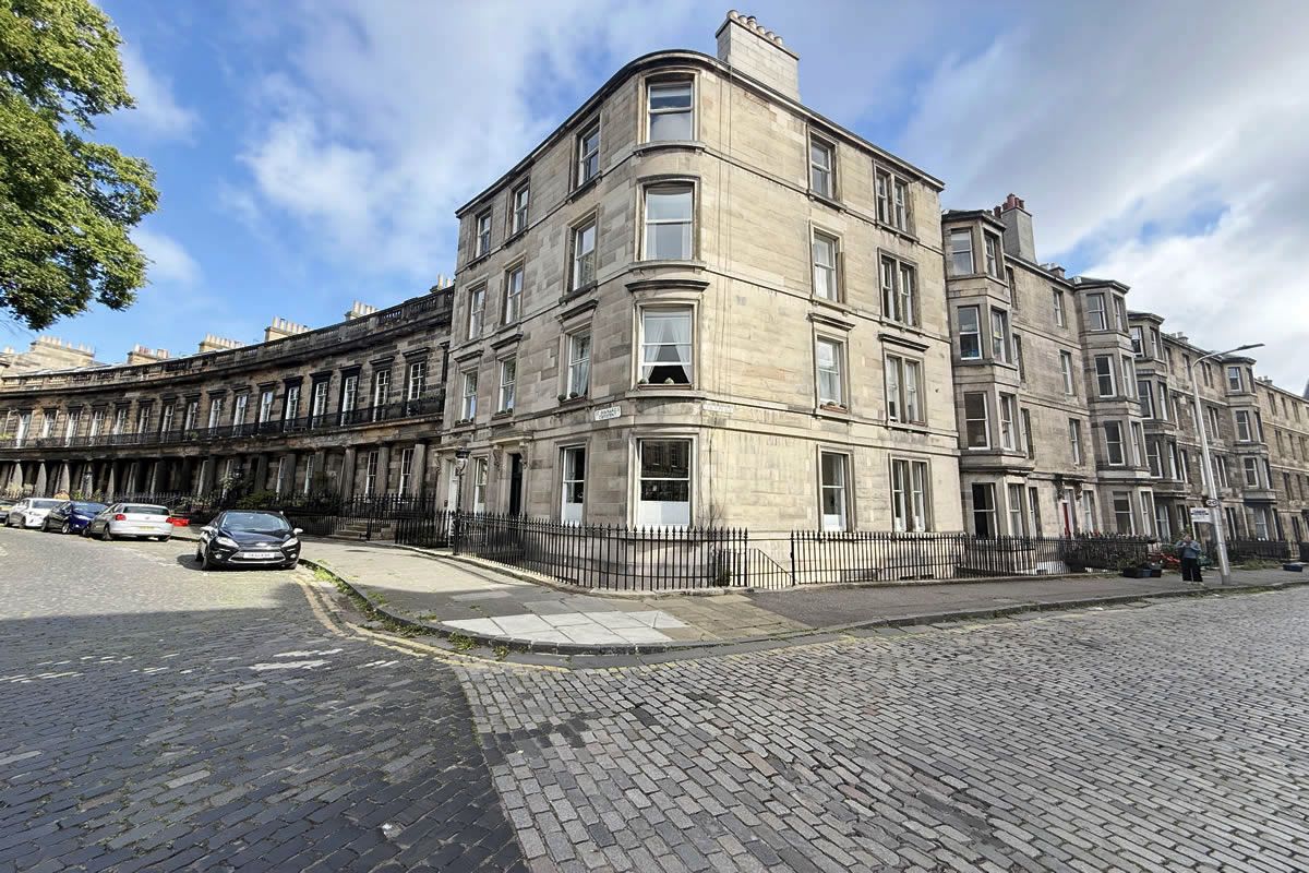 12 Leslie Place, Flat 2, Stockbridge, Edinburgh
