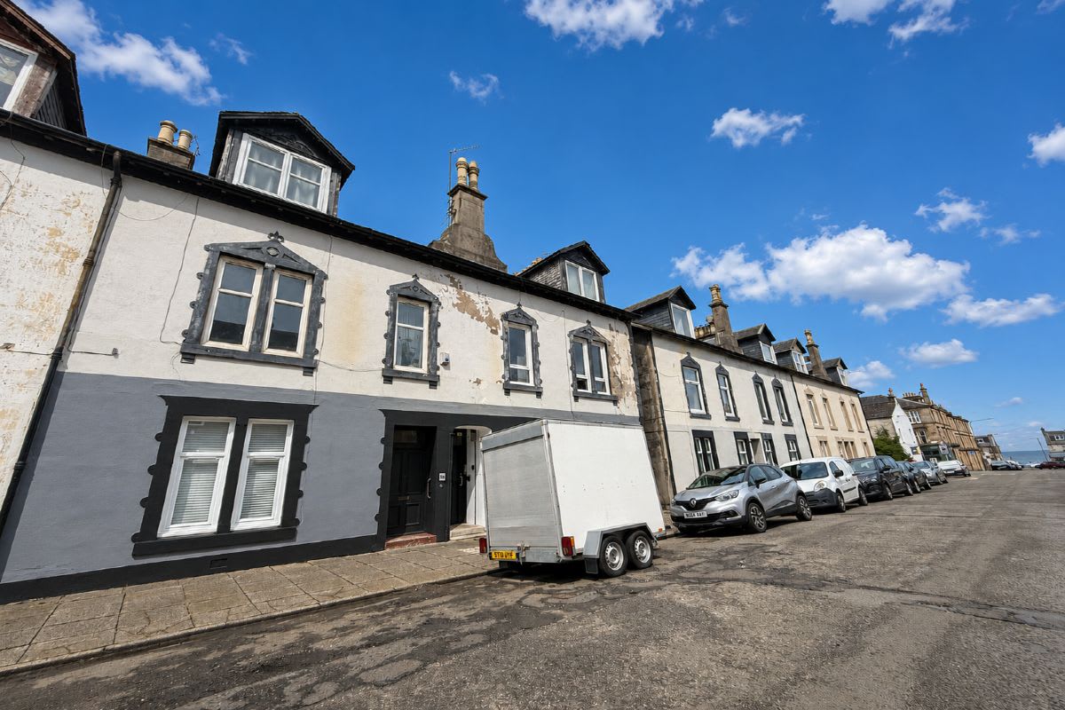 48 John Street, Flat 1-2, Helensburgh