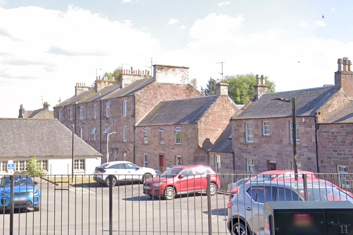 9 Castle Street, Flat Ground Left, Maybole