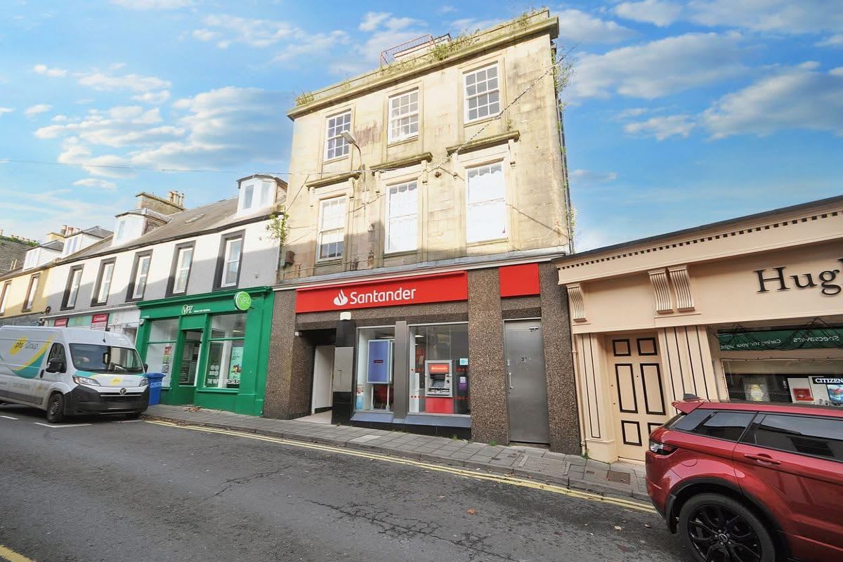 32 George Street, Flat 2, Stranraer
