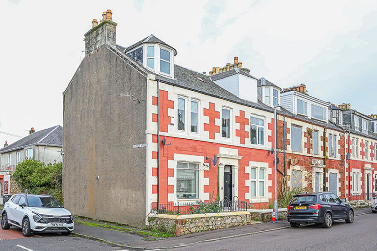 97 Nelson Street, Second Floor Flat, Largs