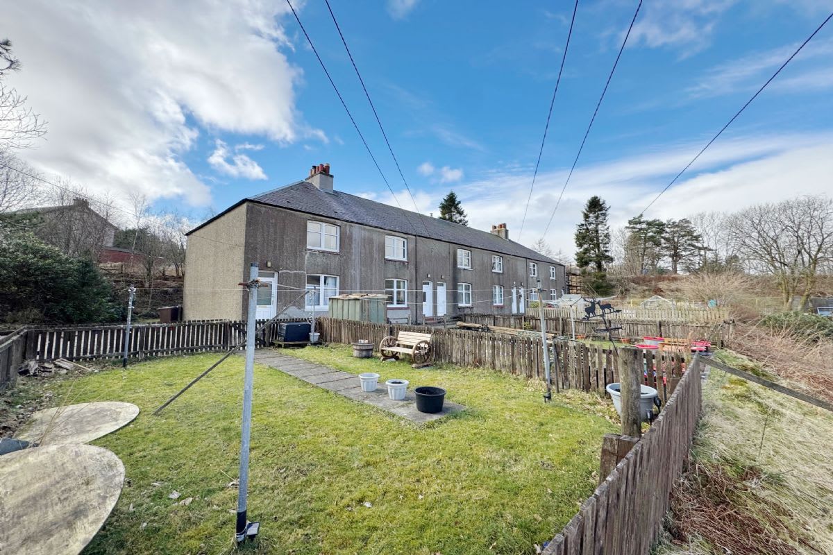 3 Strathfillan Terrace, Crianlarich