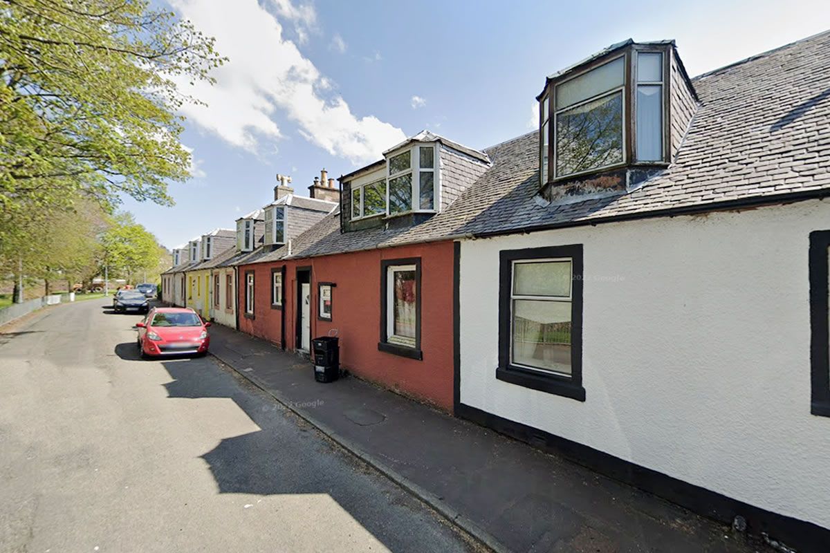 24b Nelson Street, Newmilns