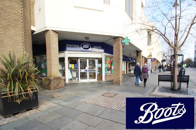 19 Graham Street, Boots, Airdrie