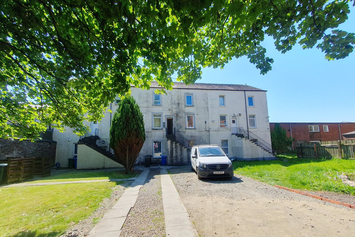 51 West Princes Street, Flat 12, Helensburgh