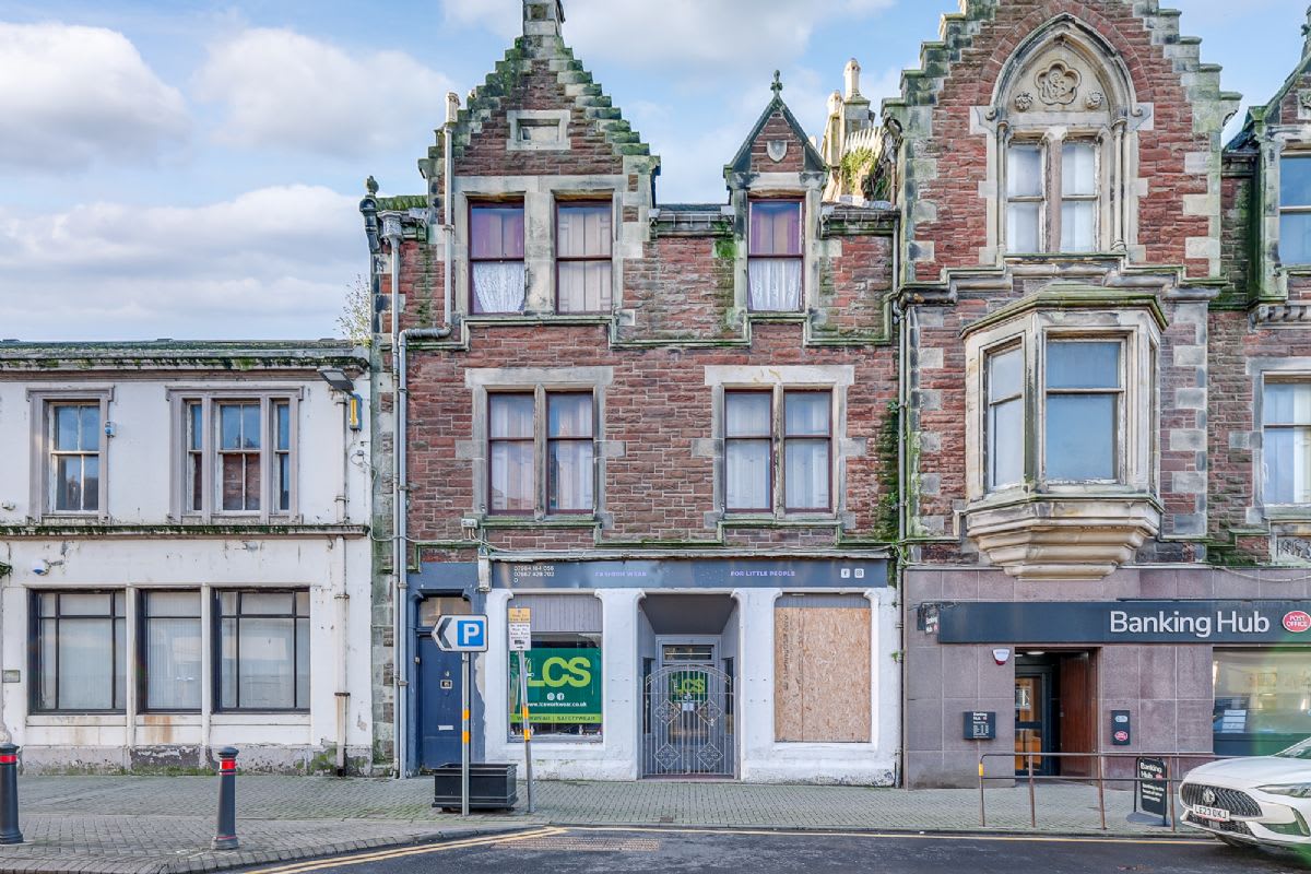 16 Dalrymple Street, Girvan
