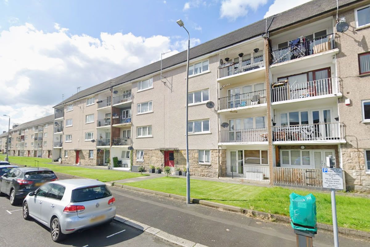 4 Canal Terrace, Flat 2-2, Paisley