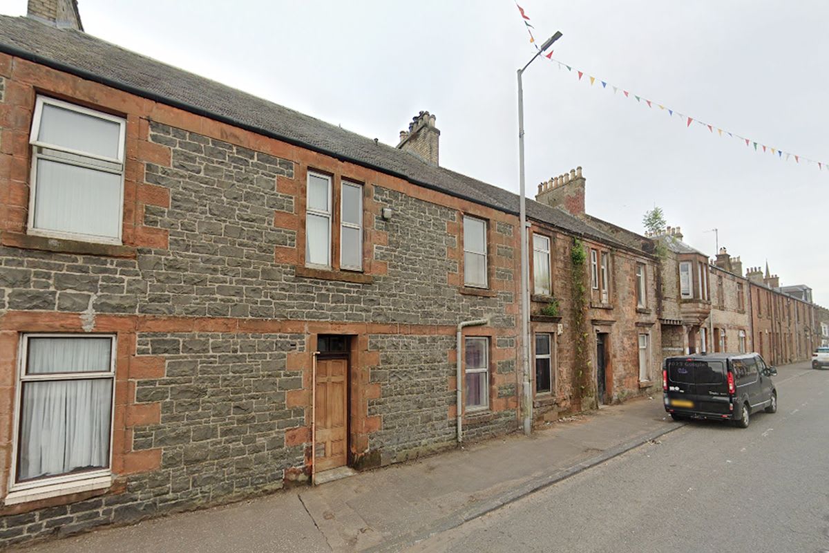 40 East Main Street, G2, Darvel