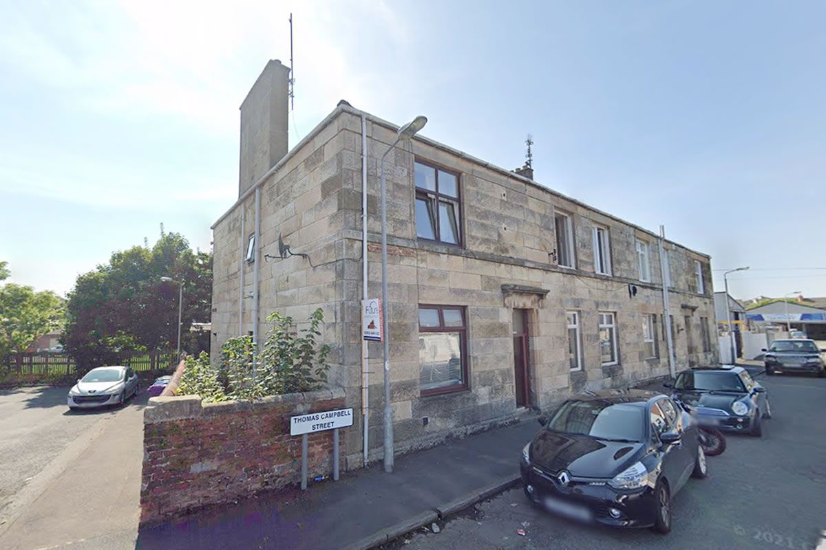 2 Thomas Campbell Street, Saltcoats