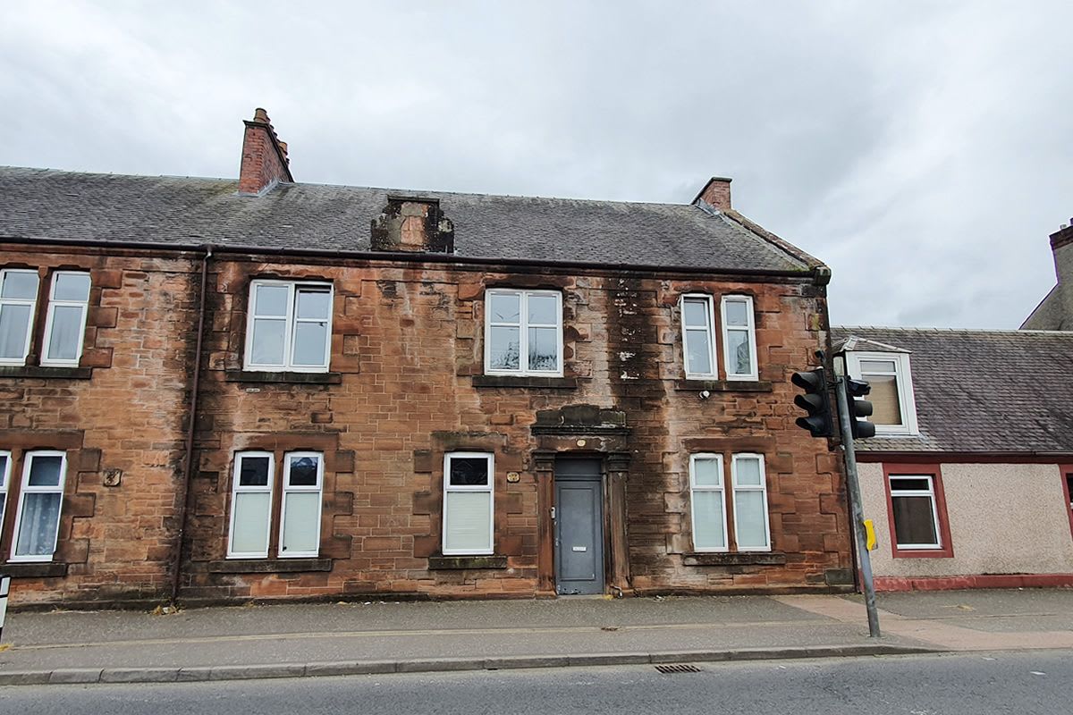 43 West Main Street, Flat 1-1, Darvel