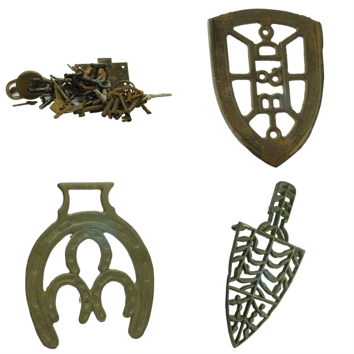 Metalware Items: Large Bunch of Keys; B & D Cast Iron Trivet; Brass Good Luck with Horseshoes; Tree Design Trivet.
