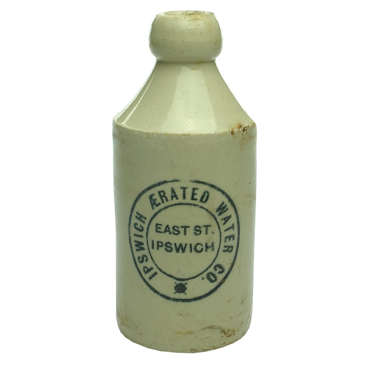 Ginger Beer. Ipswich Aerated Water Co. East St. Dump. All White. (Queensland)