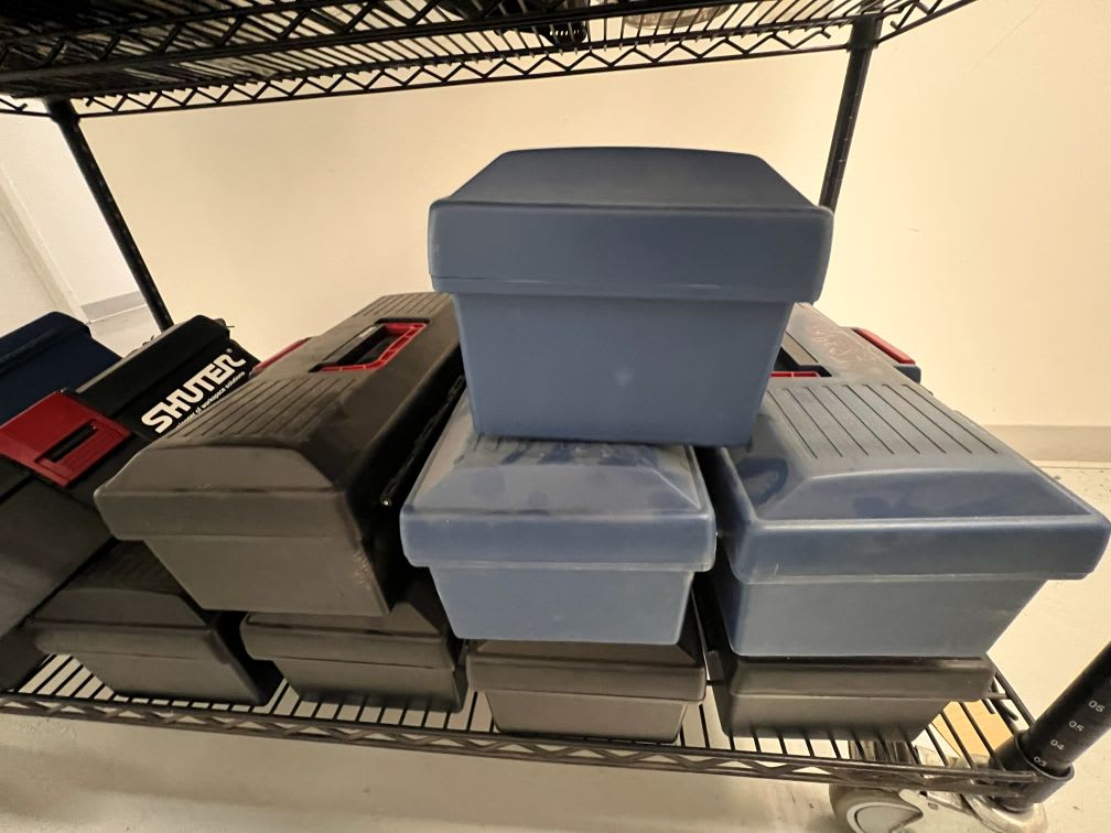 16_Toolbox_1.jpg