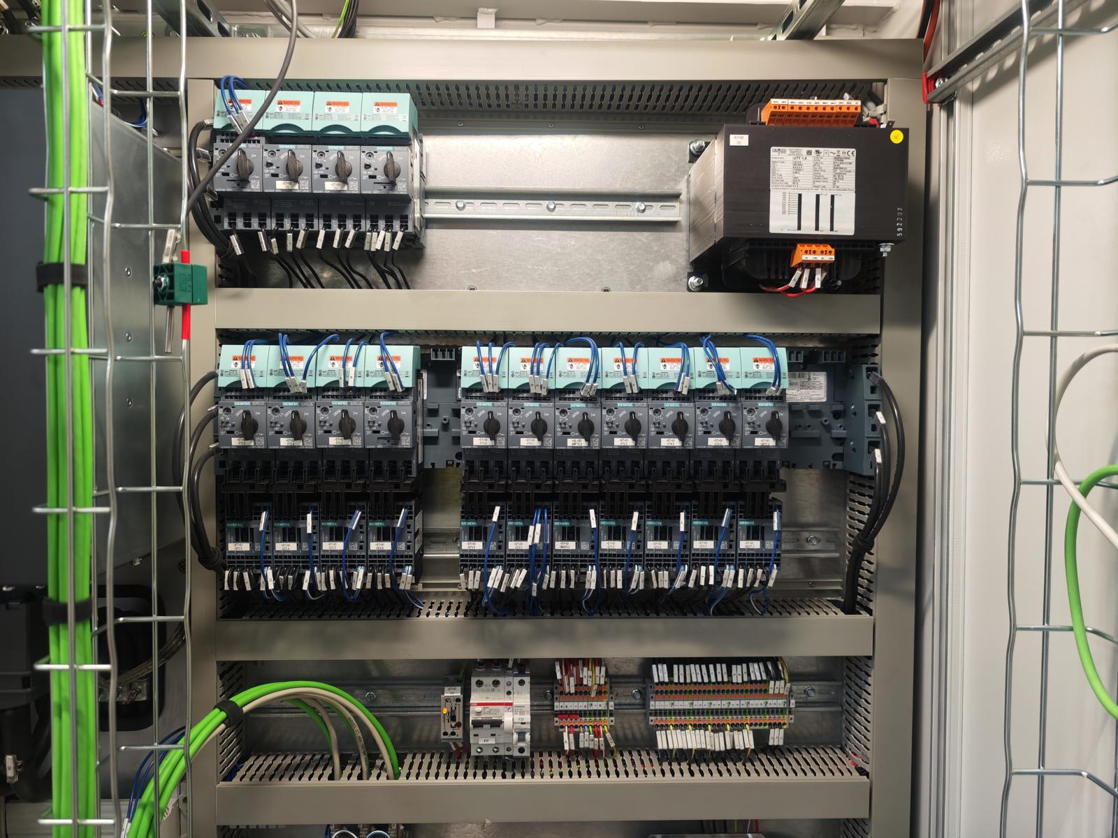 3010080_46.jpg