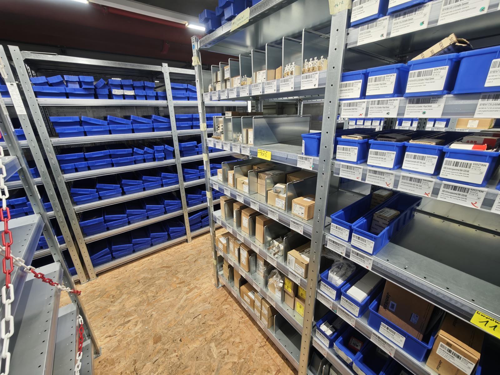 Assortment of Fuses