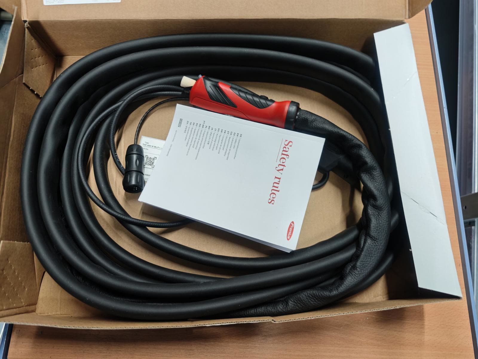 TIG hand welding torch FRONIUS THP 300i W ML/F++/JM/Le/8m/LED