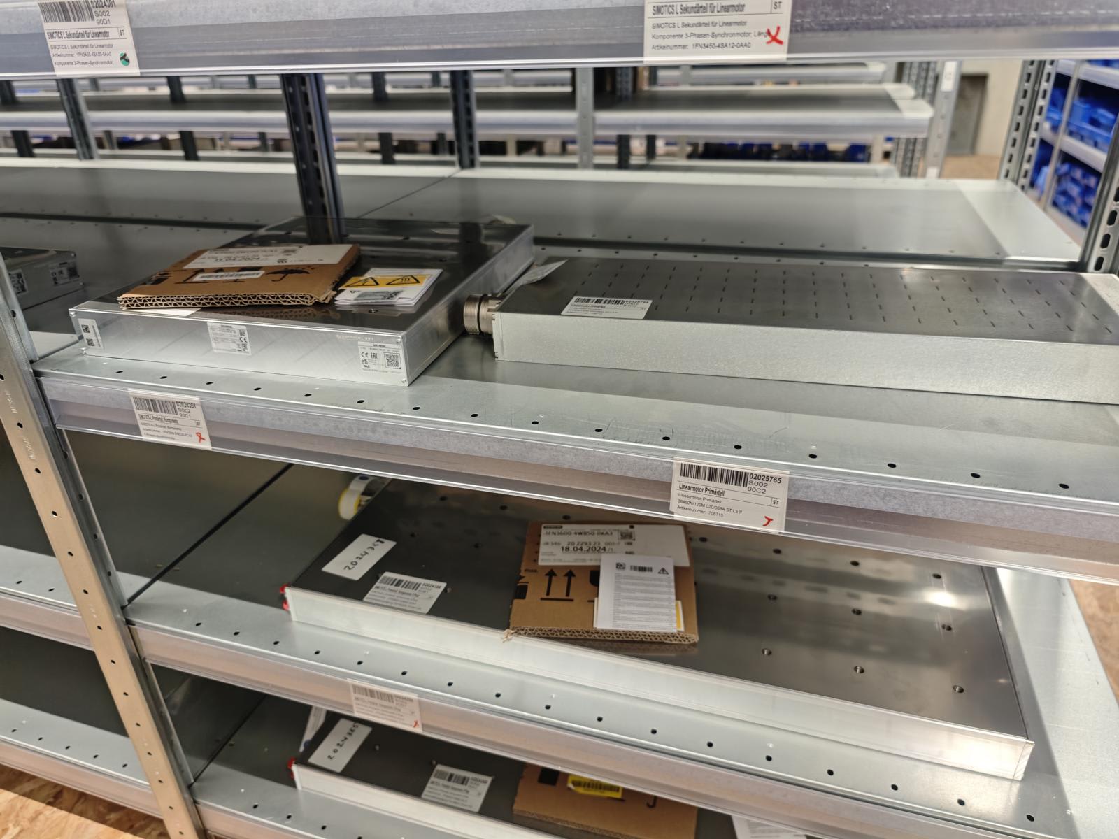 3010302_12.jpg