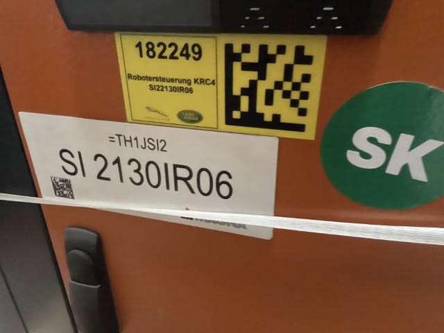 5940016_02.jpg