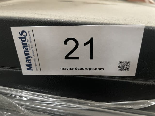 5940021_99.jpg