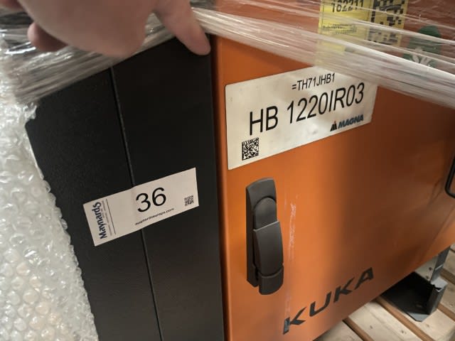 5940036_99.jpg