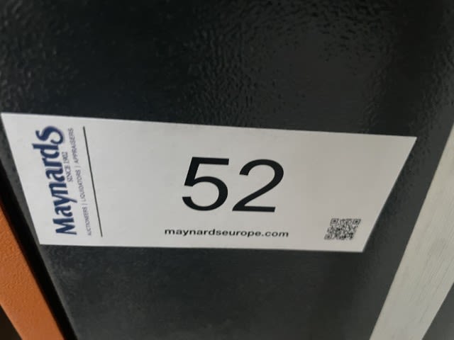 5940052_99.jpg