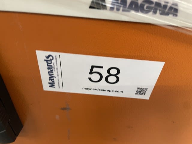 5940058_99.jpg