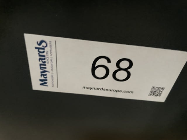 5940068_99.jpg