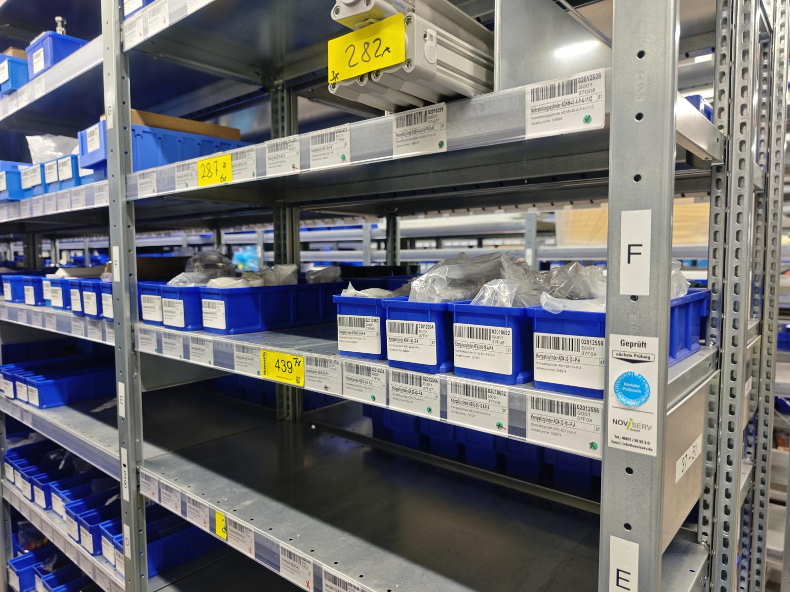 (7) Plastic bins with compact cylinders
