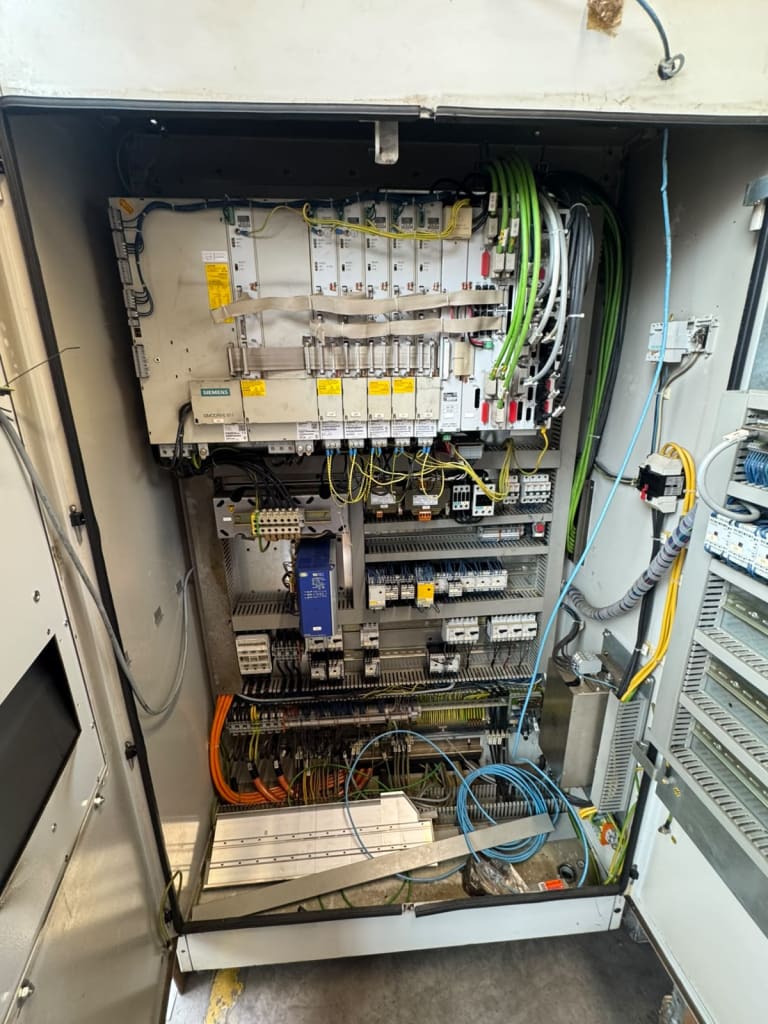 Hermle-8.jpg