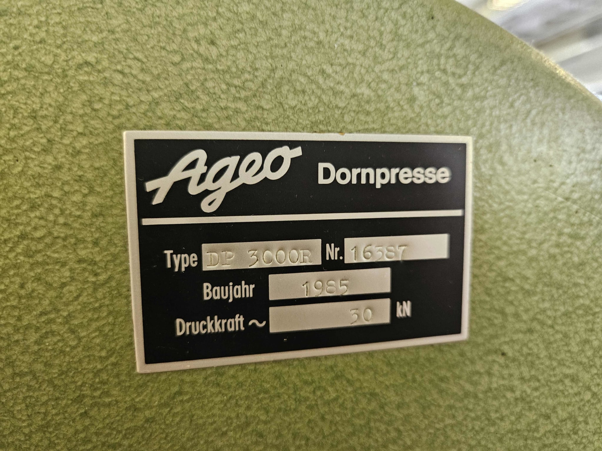 3090008_08.jpg