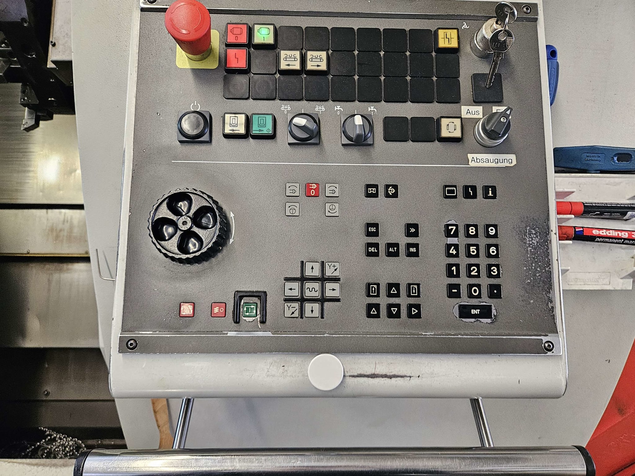 3090013_33.jpg