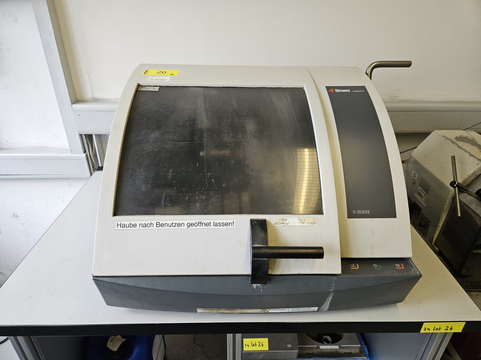 3090026_03.jpg