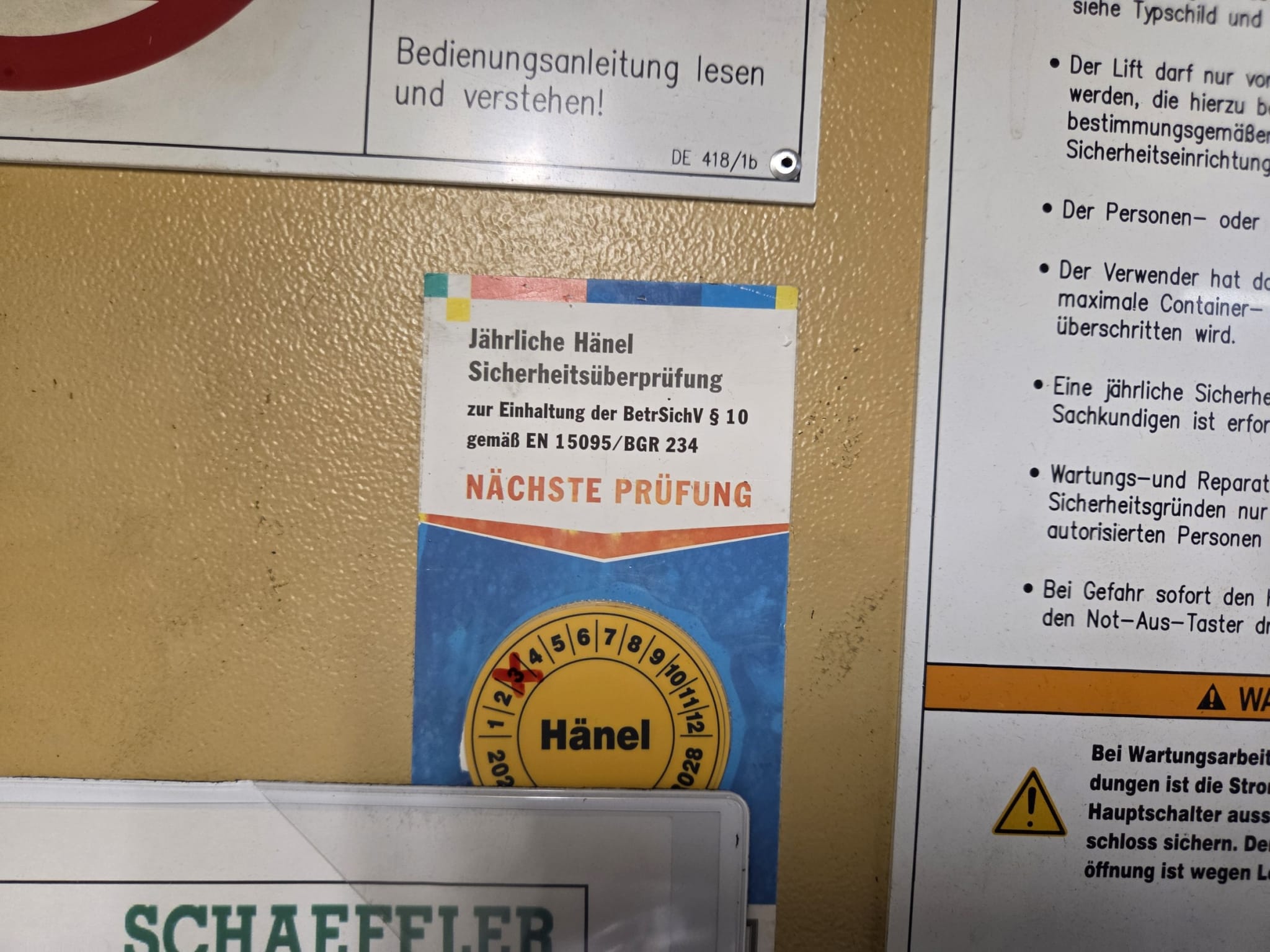 3090071_10.jpg