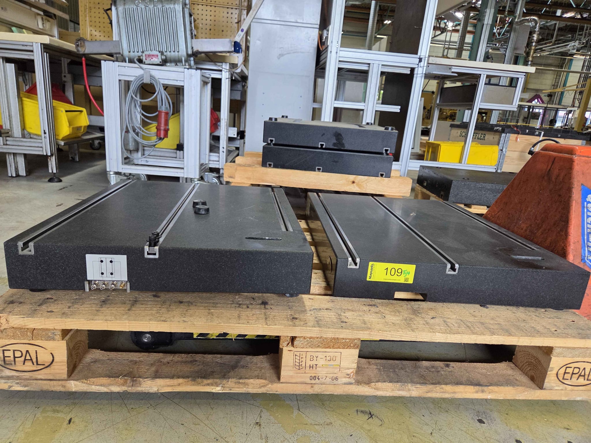 3090109_02.jpg
