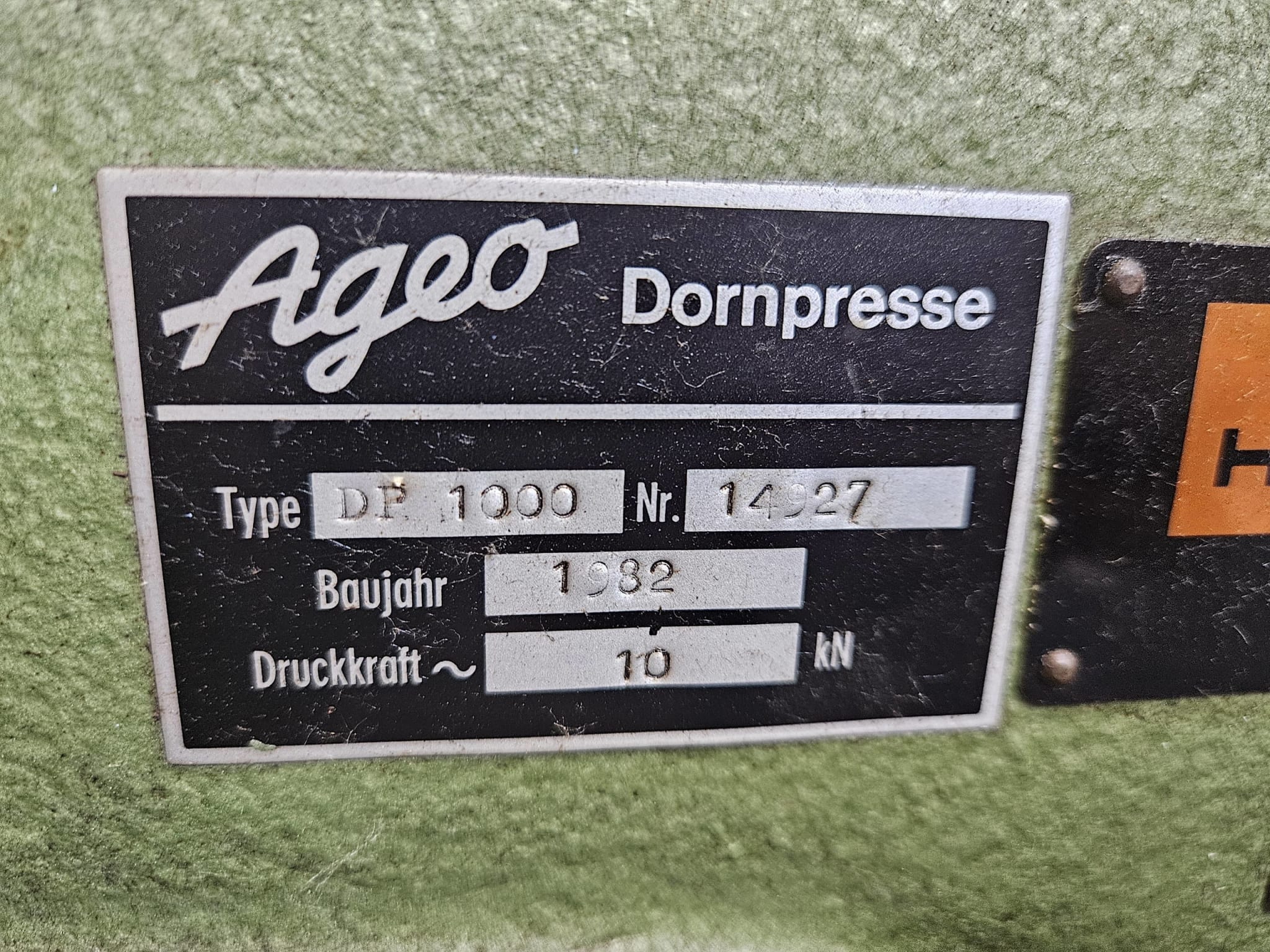 3090154_07.jpg