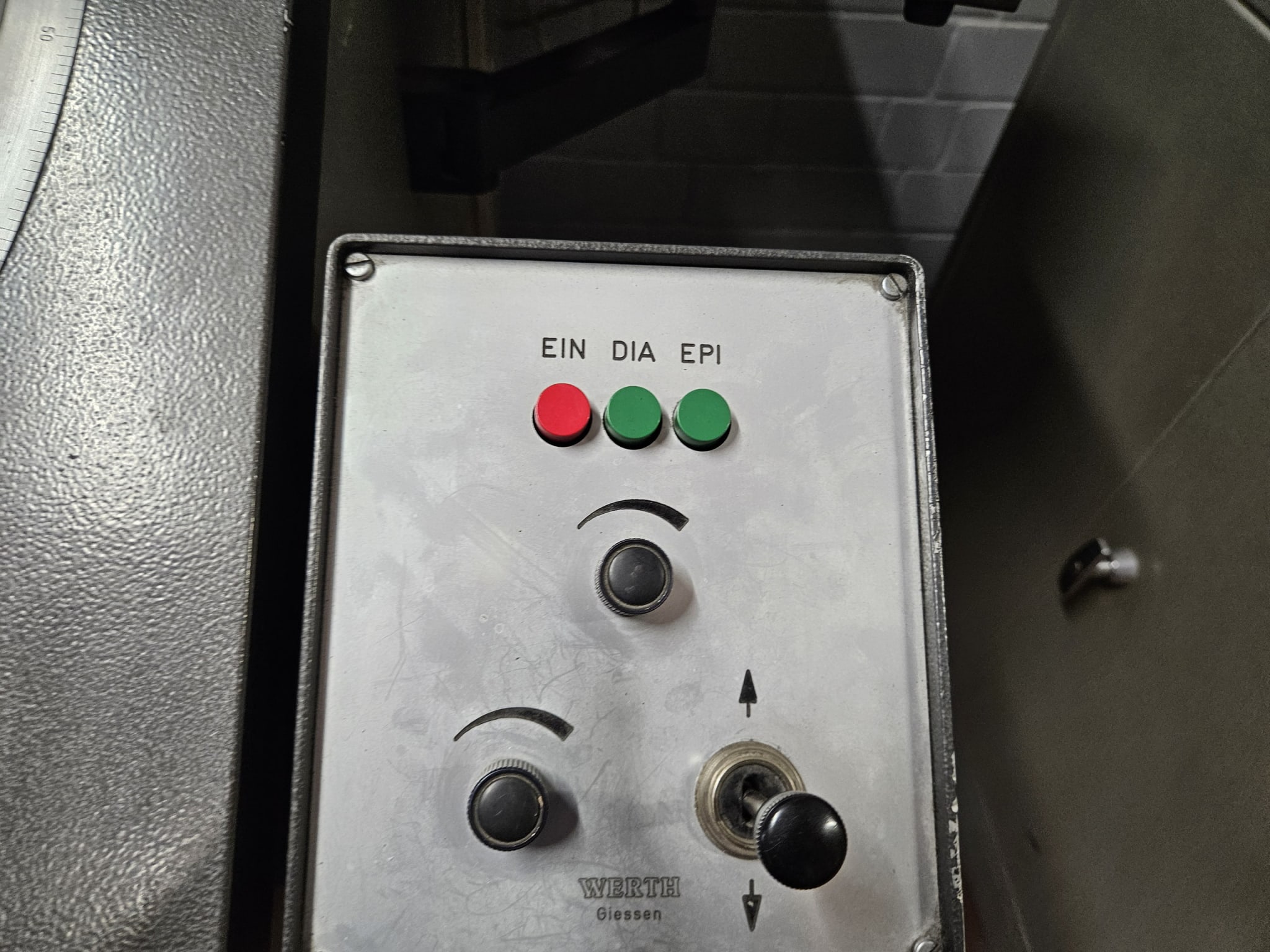 3090170_09.jpg