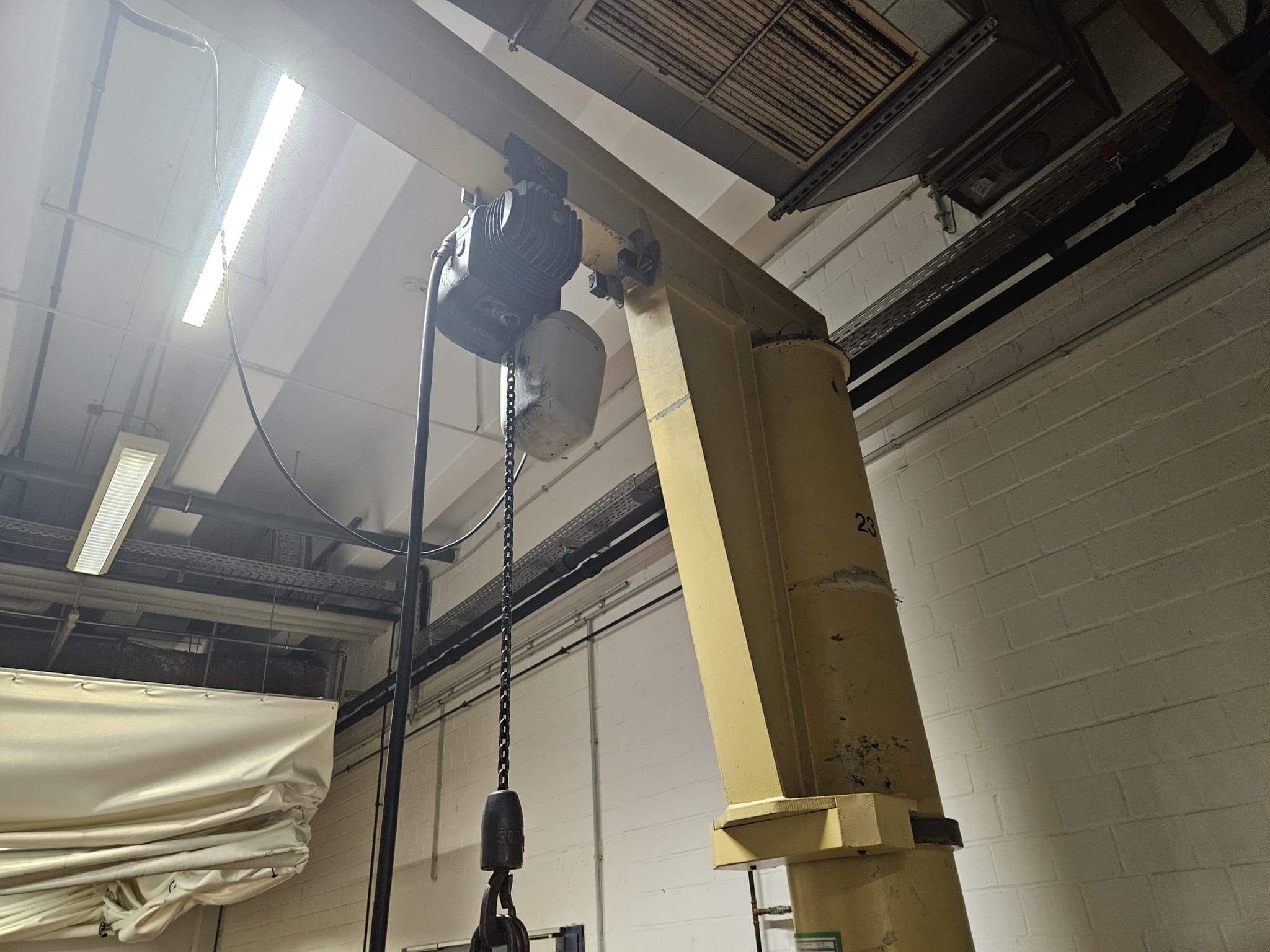 3090176_07.jpg