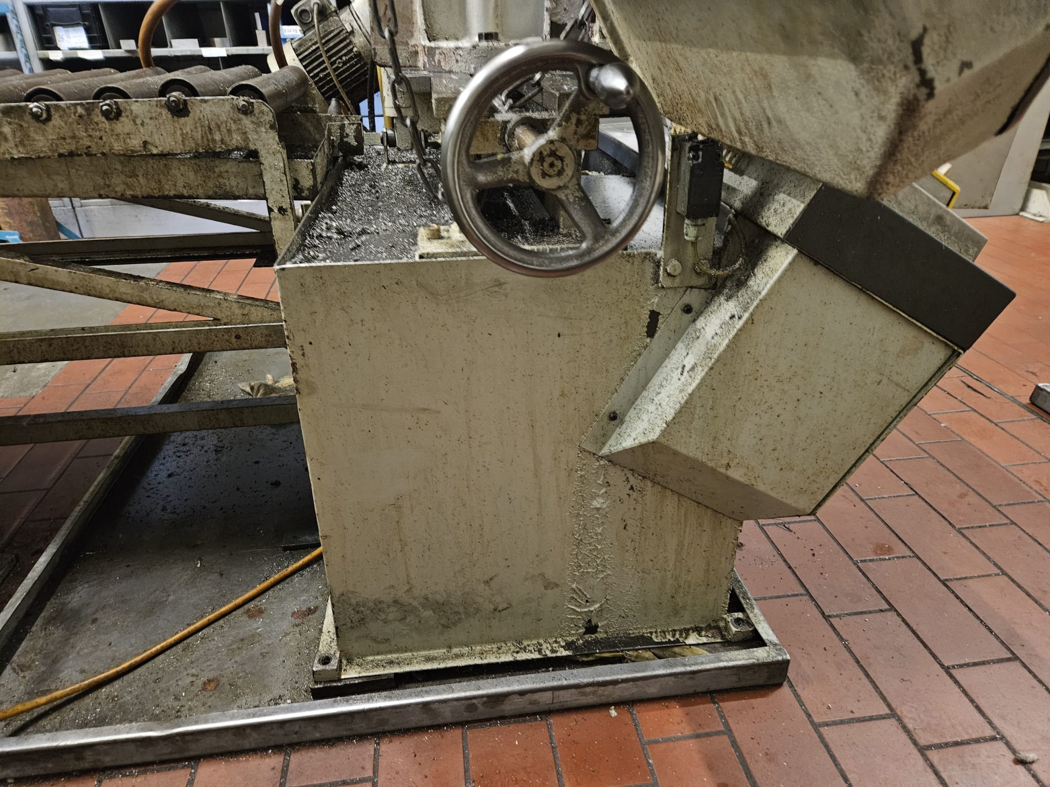 3090181_16.jpg