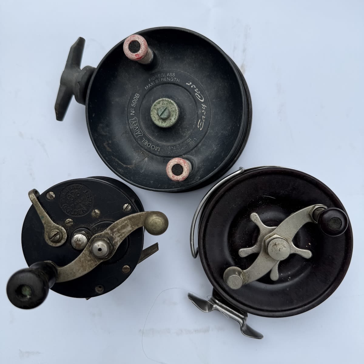 3 Fishing Reels: Alvey Easy Cast; Pflueger Golden West; Bakelite & Stainless reel.